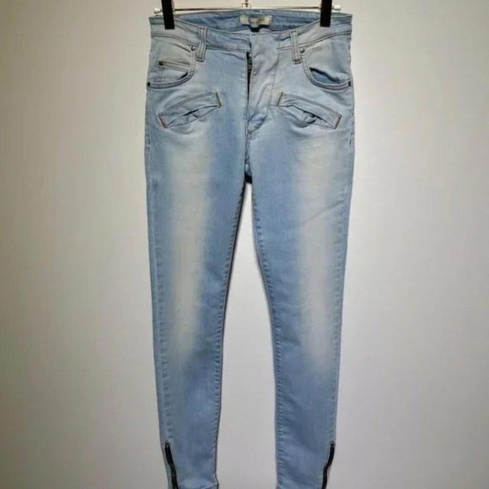 Pierre Balmain‎ Womens Ittierre Isernia Blue Jeans Size W 26US 40UK